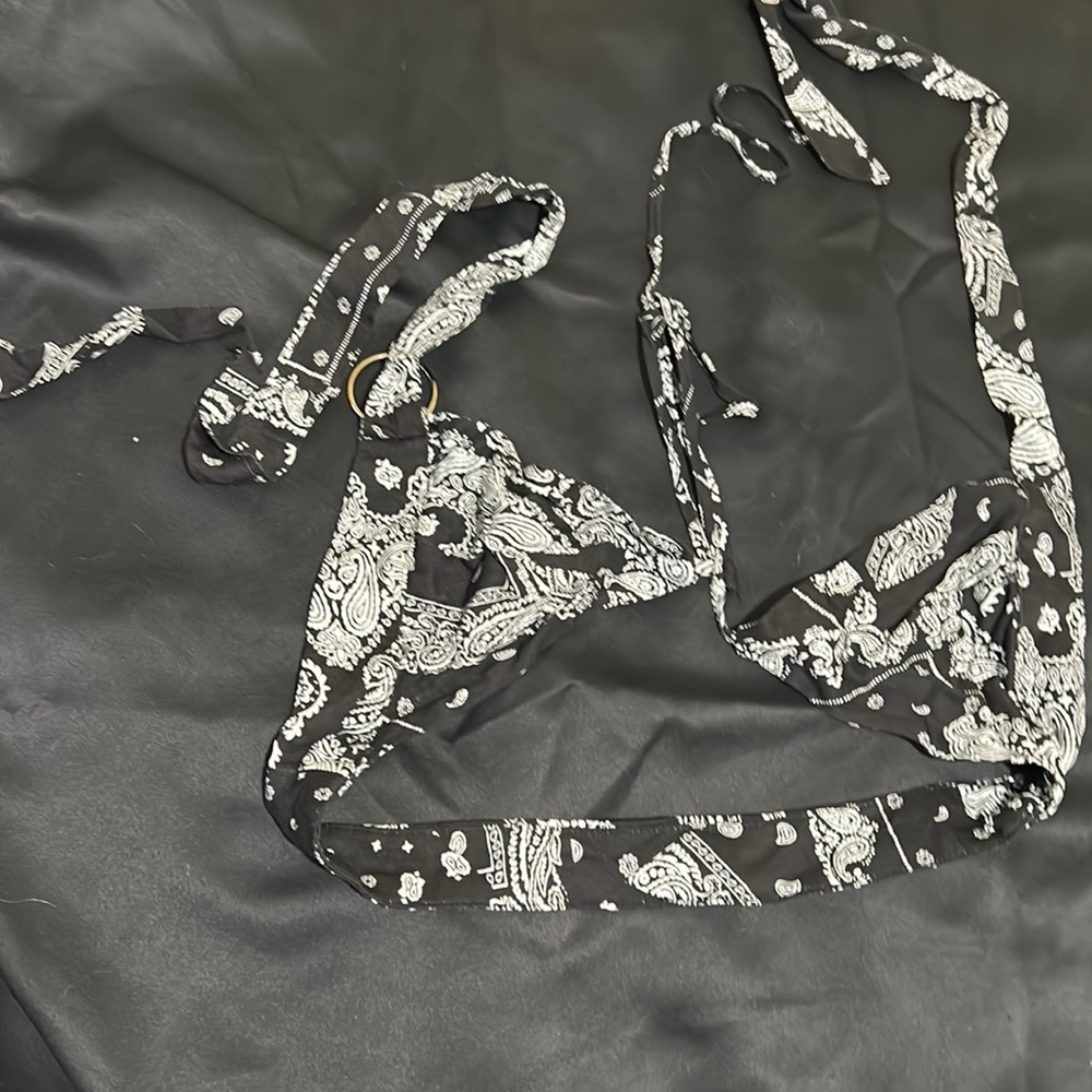 Shein bra top never worn